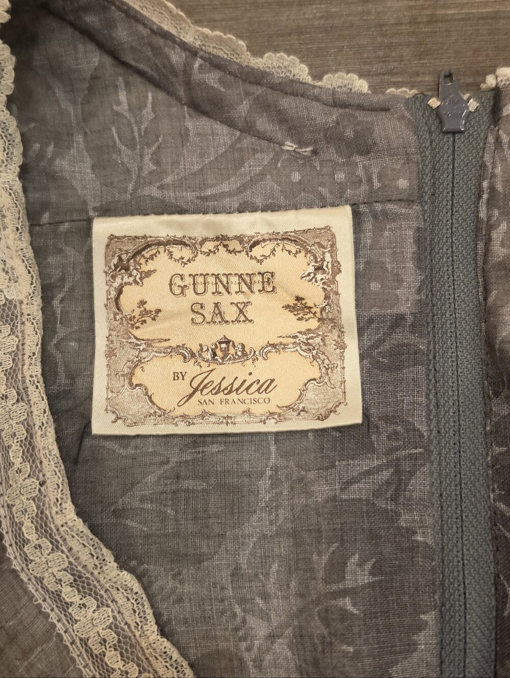 GUNNE SAX lace Trim Floral Midi Dress - Picture 10 of 11